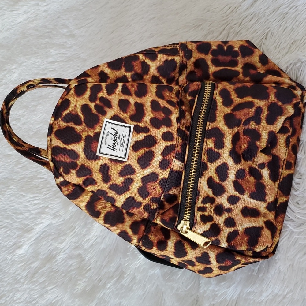 HERSHEL NOVA MINI ANIMAL PRINT BACKPACK - Picture 7 of 8